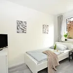 Apartman 06 - Fuer Firmen *